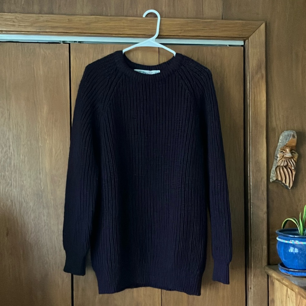 Aran Crafts Medium Deep Purple 100% Wool Raglan Sleeve Sweater